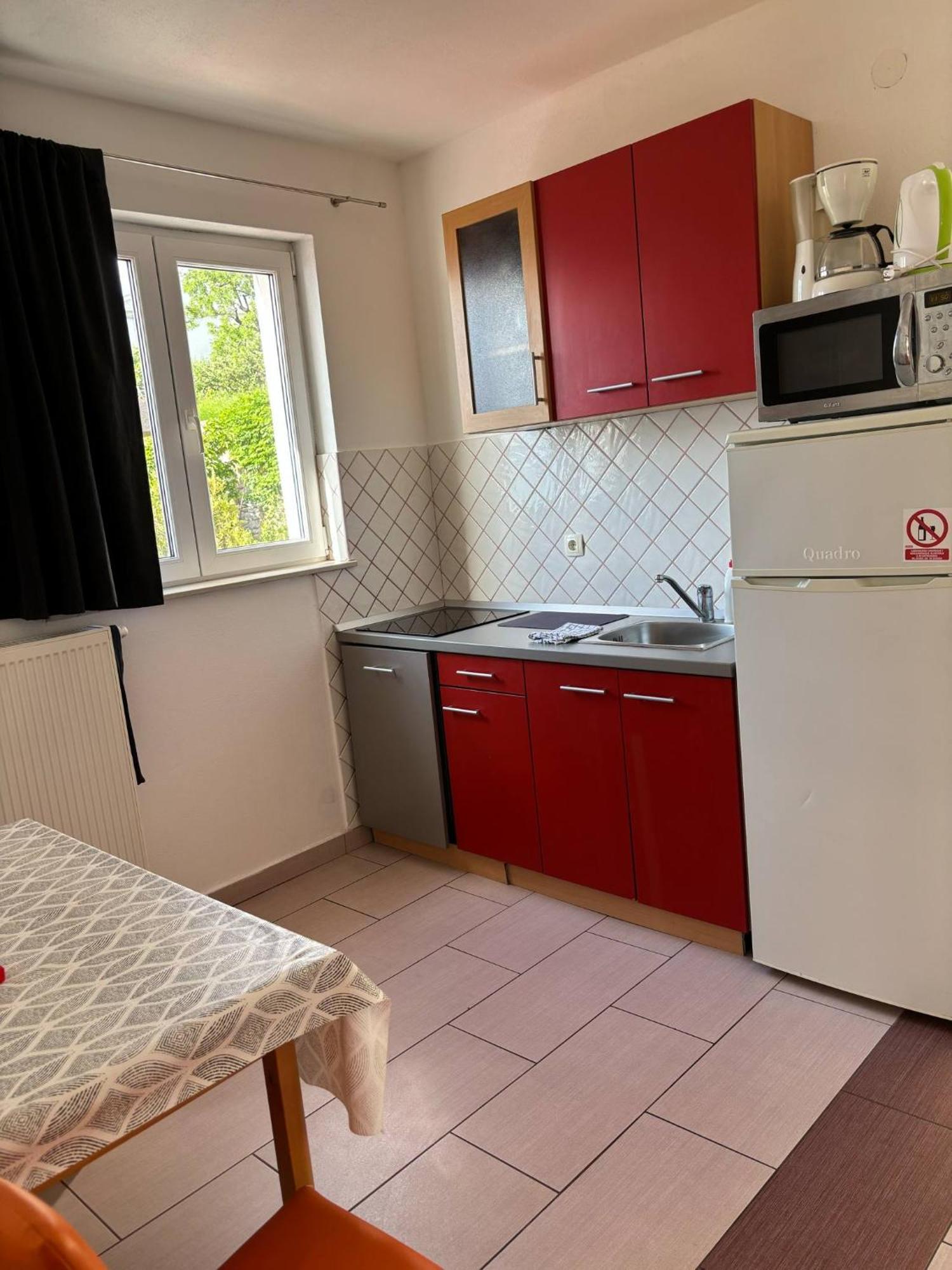 Apartments & Room Madi Сень Экстерьер фото