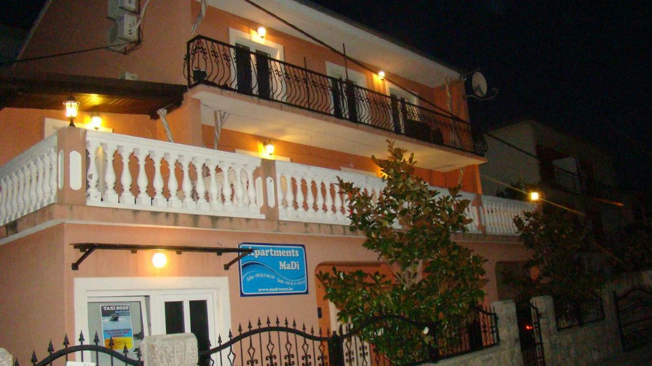 Apartments & Room Madi Сень Экстерьер фото