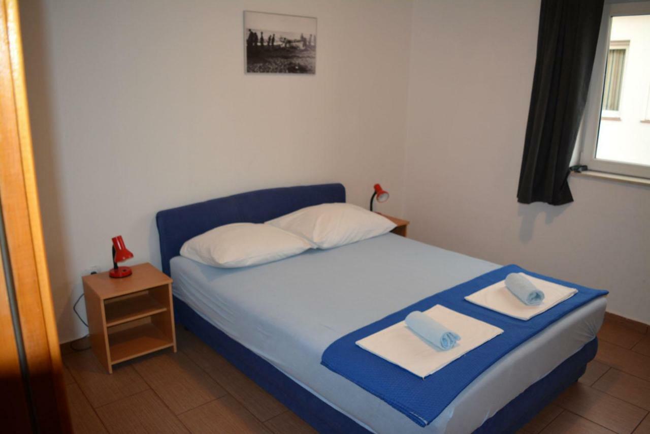 Apartments & Room Madi Сень Экстерьер фото