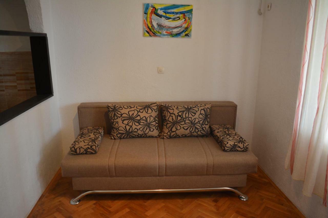 Apartments & Room Madi Сень Экстерьер фото